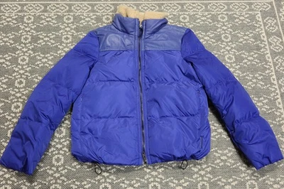 Nova Jaqueta Puffer Coach Legacy $458 - PEQUENA - Violeta - Imagem 1 de 4
