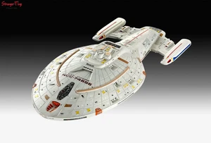 Revell Star Trek Voyager USS Voyager (1:670 Scale) Model Kit - Picture 1 of 1