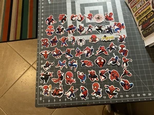 Lote de 50 calcomanías adhesivas Spiderman, sin usar, botella de agua, tableta, casco - Imagen 1 de 5
