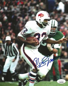 Signed 8x10 O.J. SIMPSON Buffalo Bills Autographed photo - w/ JSA Witness COA - Picture 1 of 1