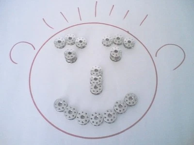 DRITTHERSTELLER AUS ASIEN Spulen für viele JUKI Nähmaschinen, Metall, 8 Loch, 20 St