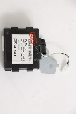 Modulo di controllo del corpo Toyota RAV 4 III A3 04576 - Immagine 1 di 3