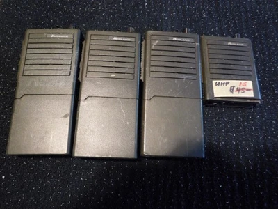 4 radios portátiles MIDLAND 2 canales uhf 2 vías con 3 baterías Foto 1 de 2