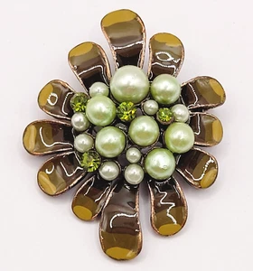 Modern Art Deco Faux Pearl Enamel Gloss Rhinestone Sparkling Metal Brooch Pin - Picture 1 of 9