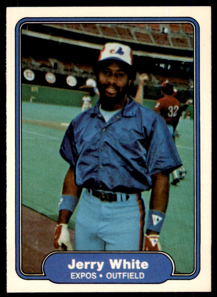 1982 FLEER JERRY WHITE . MONTREAL EXPOS #211 - Image 1 of 2