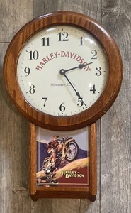 Vintage Harley Davidson Wood Wall Clock Man Cave 1998 Tested Works - Picture 1 of 8
