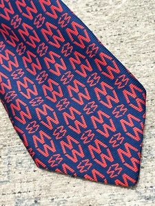 Corbata David Hicks True Vintage Años 70 Azul Rojo M Inicial Monograma Bordada - Imagen 1 de 4