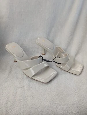 Size 6 Women's Zara Padded White High Heel Slip On Slide 2 Strap Sandals - Image 1 of 4