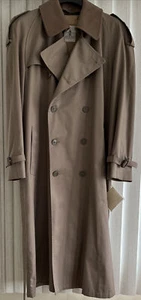 Brand New Vintage Men’s Austin Reed Taupe Raincoat/ Trench coat Size 40 Regular - Picture 1 of 22