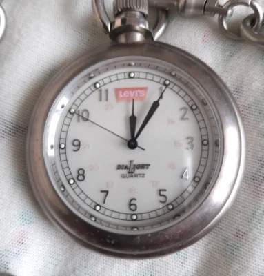 VINTAGE LeVI'S DiaLight QUARTZ POCKET WATCH WITH HEAVY CHAIN AND BELT CLIP - Image 1 of 3