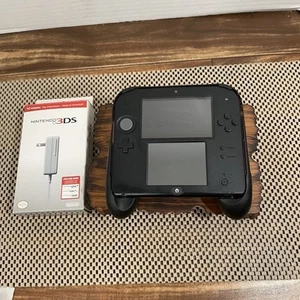 Nintendo 2DS Black Crimson Red With PDP Trigger Grip Handle SCREEN ISSUE SEE - Picture 1 of 24