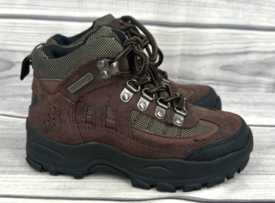 BOTAS DE CAMINHADA ITASCA COURO IMPERMEÁVEL Juventude Tamanho 13 COR MARROM/AMEIXA PROFUNDA - Imagem 1 de 4