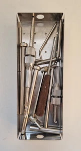 Case with 10 x Synthes DHS instruments. For details see photos and description. - Picture 1 of 13