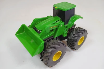 Small Ertl John Deere Diecast Front End Loader Tractor. - Image 1 of 4