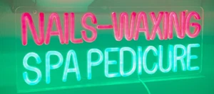 Lampada Luce Insegna Neon Nails Waxing Spa Pedicure Collezione Visiva Misura 17 x 6,5 - Foto 1 di 2