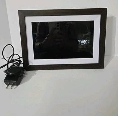 Weipan WiFi Digital Picture Frame 10.1 Inch Smart Digital Photo Frame 16GB - Image 1 of 4