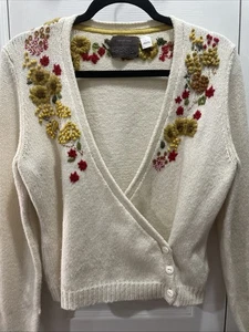 Women’s Guinevere Anthropology Embroidered Merino Wool Blend Sweater Size Large - Picture 1 of 10