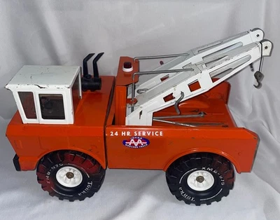 Vintage Orange Mighty Tonka Tow Truck Double Boom Wrecker 18.5” - Image 1 of 4