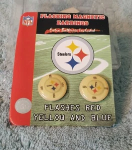 Pittsburgh Steelers NFL FLASHING MAGNETIC EARRINGS New - Picture 1 of 1