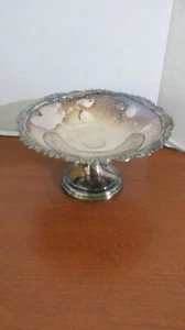 VINTAGE ~ SILVER PLATED PEDESTAL CANDY DISH - Picture 1 of 2