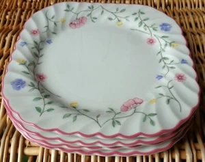 (4) Johnson Bros 'Summer Chintz' 71/2" SQ. SALATTELLER (UK); Julie Holland Design - Bild 1 von 14