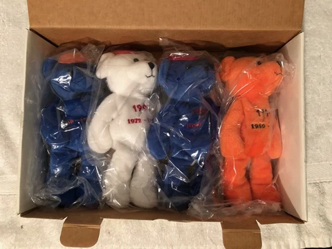 NOLAN RYAN - Express to Cooperstown 1999 Plush Bears set FLASH NIB 439/600 Cover