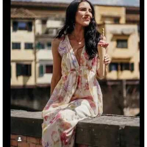 ABITO LUNGO FLOREALE NUOVO CON ETICHETTE_ZARA SS22 VITA ABITO FLUIDO 3204/168_tutte le TAGLIE - Foto 1 di 8