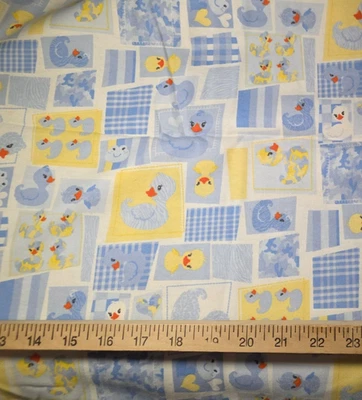 Tela artesanal de franela retazos azules patos amarillos David Textiles por yarda NUEVO Foto 1 de 2