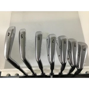 Nike Victory Red FORGED TW BLADE Iron Set 7pcs 4-PW Dynamic Gold Flex S300 - Picture 1 of 5