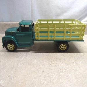 Vintage Ertl International Loadstar 1600 Stake Truck, Cast Toy Vehicle, IH - Picture 1 of 24
