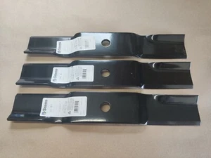 NEW Set of 3 Blades for Cub Cadet 742-3002 759-3812 59704-C1 7593812 44a 44c 782 - Picture 1 of 5