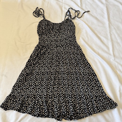 Nuovo ANGIE Black Hearts XS Spaghetti Strap Smocked Mini Abito San Valentino Y2K