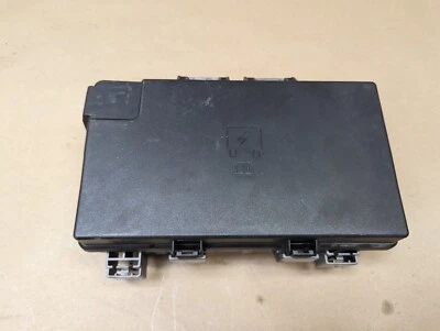 14 Dodge Durango  Jeep Grand Cherokee Engine Fuse Box MODULE TIPM  68137440AB - Image 1 of 4