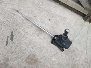 2006 VAUXHALL CORSA C SXI+ 5 SPEED MANUAL GEAR STICK ROD LEVER HOUSING COMPLETE - Picture 1 of 3