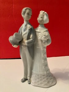 Vintage LLADRO Bride & Groom WEDDING Cake Topper 4808 Porcelain Figurine SPAIN - Picture 1 of 6