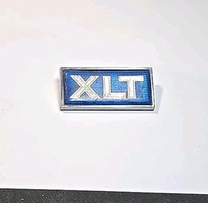 FORD BRONCO XLT (**in**BLUE**) Oem. # EO7B-10280C82A - Foto 1 di 8