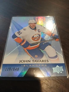 2016-17 Upper Deck Trilogy John Tavares 229/849 Card #5 ( New York Islanders ) - Picture 1 of 1