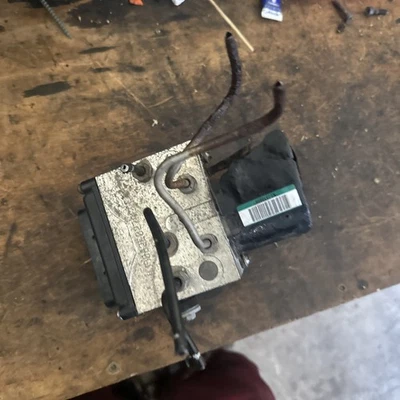 Dodge Ram 3500 2500 2008 2009 6,7 diésel automático 4x4 ABS bomba de freno antibloqueo/mod Foto 1 de 4