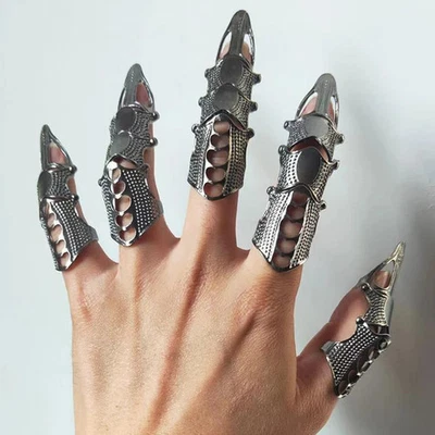 Halloween Claw Ring –Gothic Vampire Witch Finger Armor Knuckle Cosplay Jewelry - Image 1 of 4