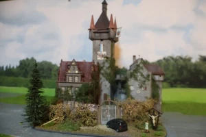 HO schönes Schloß - patieniert und gealtert - Bild 1 von 16