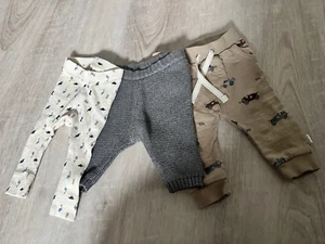 Babykleidung 3 Hosen Größe 50/56 - Bild 1 von 1