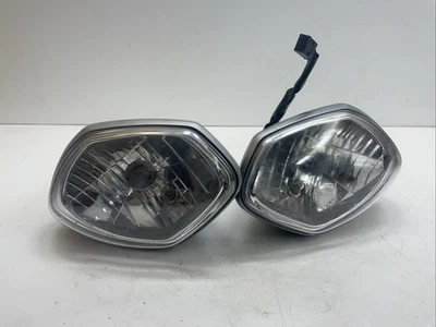 ♻️ Faros delanteros Triumph Speed Triple 1050 2011 - 2015 ♻️ Foto 1 de 4