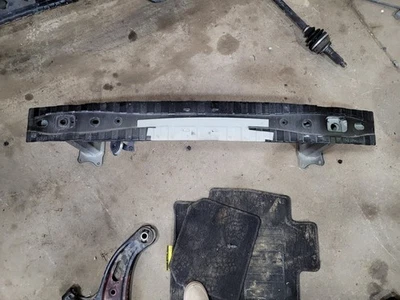 (LOCAL PICKUP ONLY) Front Bumper Reinforcement Fits 17-20 86 2056613 - Image 1 of 3