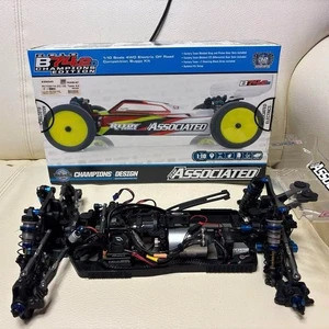 Team Associated RC10 B74.2D 1/10 RC 4WD Buggy Chassis Kit - Picture 1 of 11
