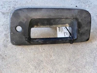 Manija de puerta exterior Chevy Silverado 1500 2007-2013 solo bisel Foto 1 de 4