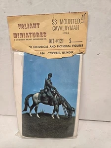 Vtg New In Pack Valiant Metal Model Kit #121 SS Mounted Cavalryman 1944 - Bild 1 von 2