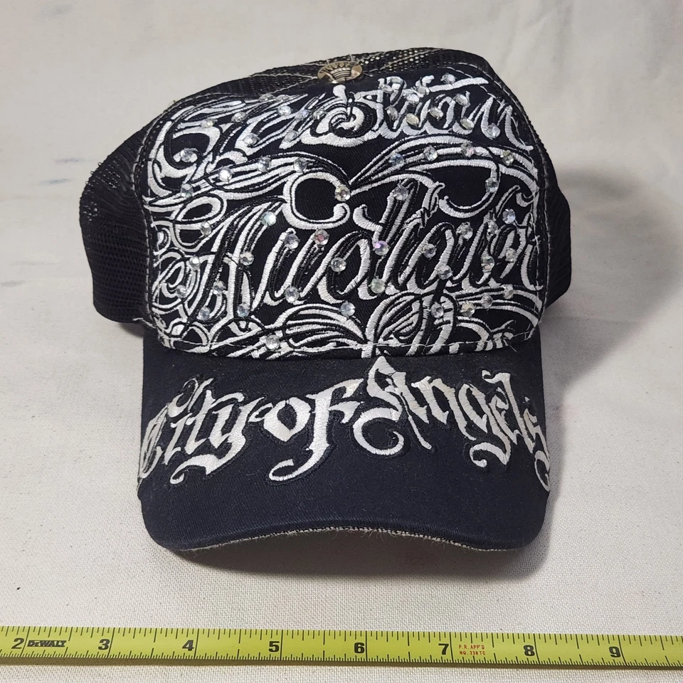 Christian Audigier Certificado de Autenticidad Negro/Blanco Firma Sombrero Adulto Talla Única Gorra - Usado Foto 1 de 4
