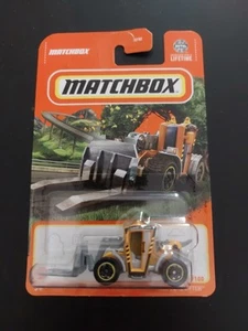 Matchbox MBX Load Lifter Fork Lift, New In Package  - Picture 1 of 3
