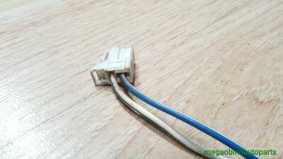 2002-2006 nissan altima разъем вентилятор воздуходувка oem c70 - Изображение 1 из 3