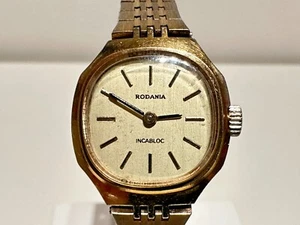 VINTAGE LUXURY SMALL GOLD PLATED MECHANICAL SWISS LADIES WATCH "RODANIA" 17 J - Picture 1 of 11